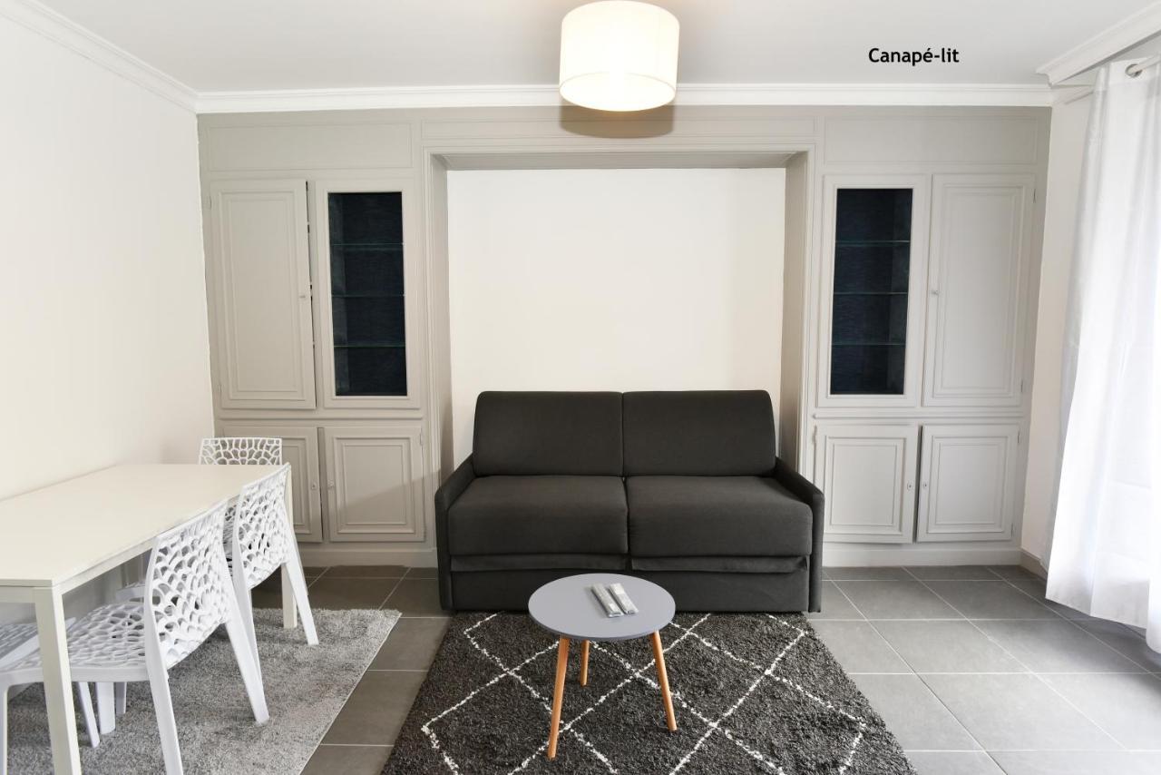 Confortable T2 Avec Parking Prive Au Centre De Brive Luaran gambar